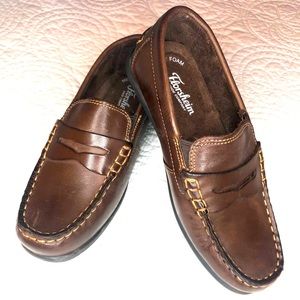 Florsheim boys’ loafer, size 2.5
